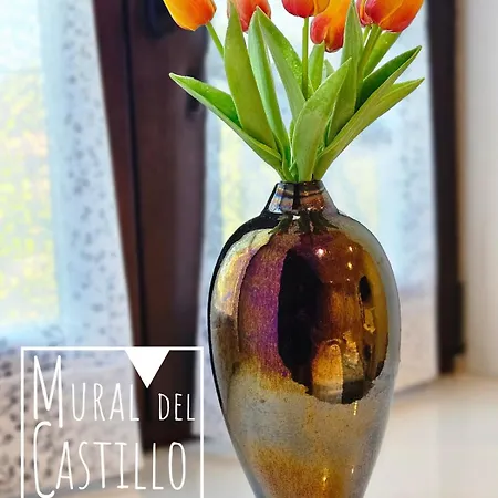 Mural Del Castillo Ii,