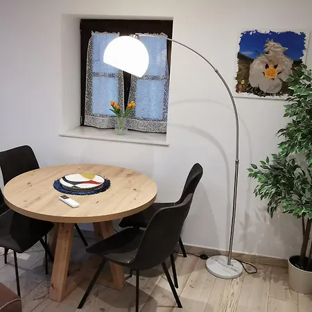 Mural Del Castillo Ii,