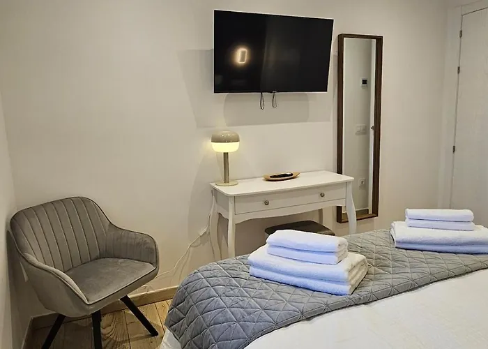 아파트 Mural Del Castillo Ii, 라 알베르카