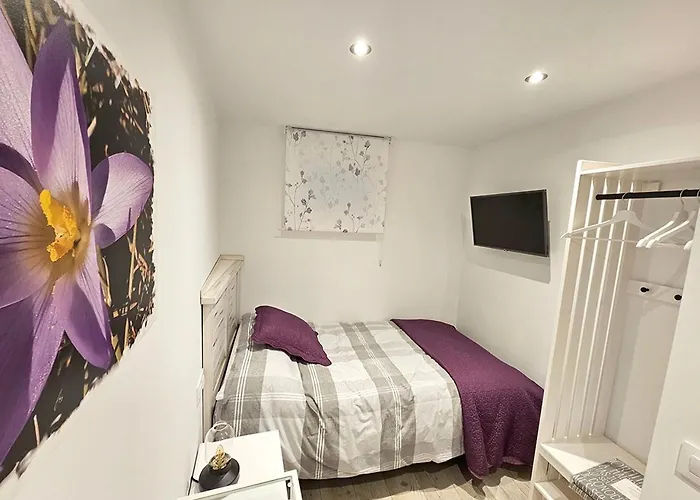 Mural Del Castillo Ii, *