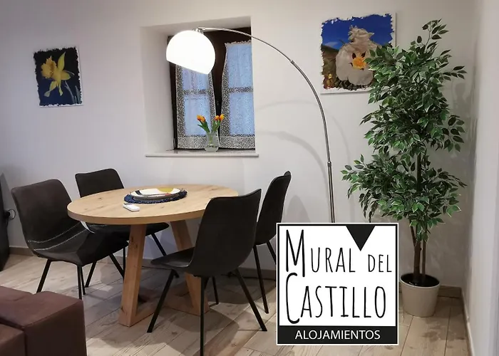 아파트 Mural Del Castillo Ii, 라 알베르카